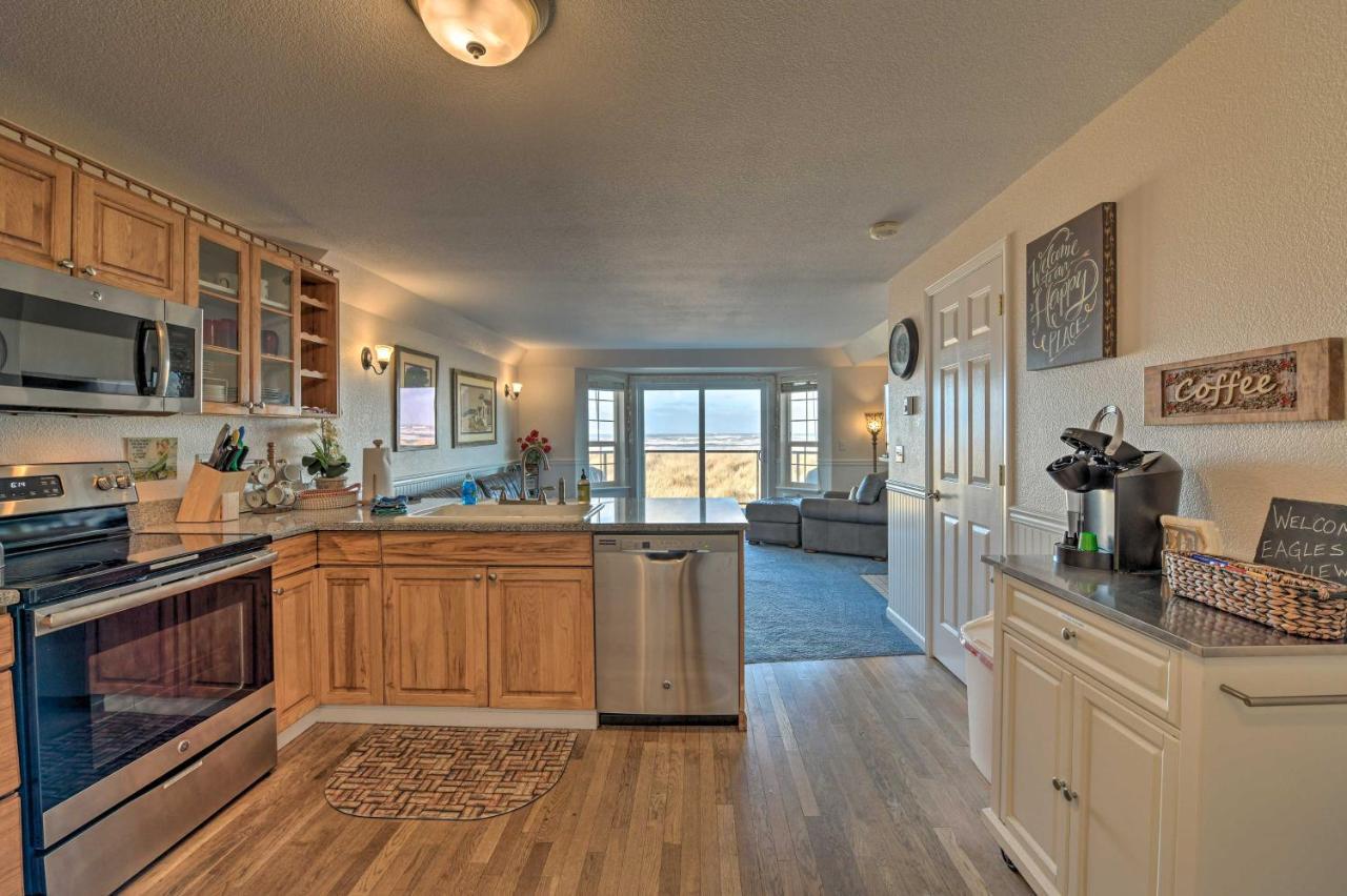 Eagles View Condo In Ocean Shores With 3 Balconies Exterior photo