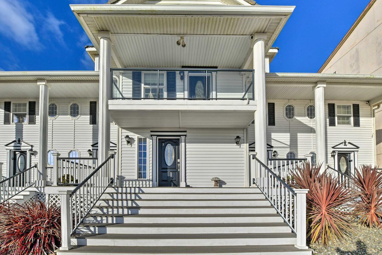 Eagles View Condo In Ocean Shores With 3 Balconies Exterior photo