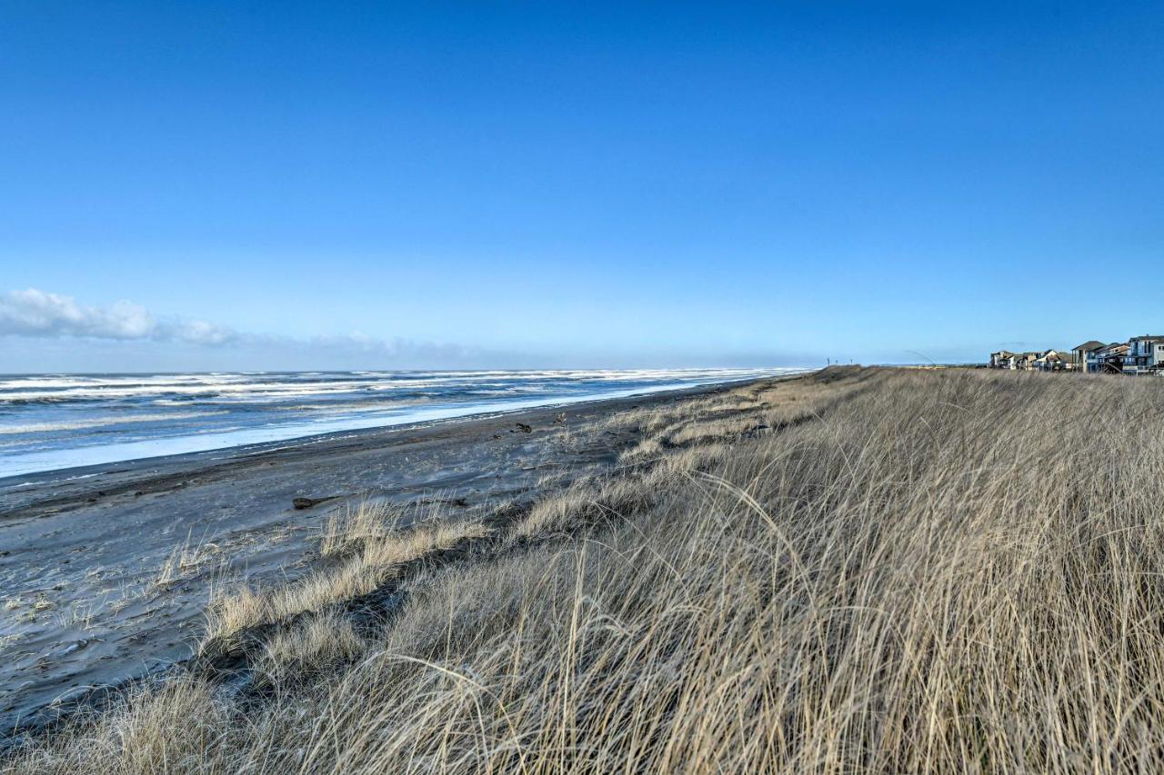 Eagles View Condo In Ocean Shores With 3 Balconies Exterior photo